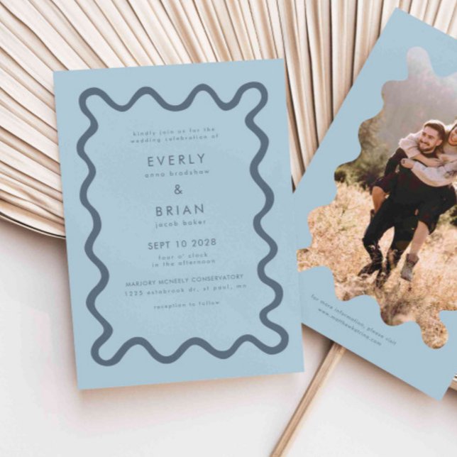 Invitation Mariage bleu ligne à main glissante (Créateur téléchargé)