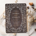 Invitation Mariage campagnard Floral Boho Rustique Grange Boi<br><div class="desc">Design floral fleur sauvage rustique sur bois brun foncé grange arrière - plan,  simple et élégant,  idéal pour le mariage campagnard jardin d'automne,  mariage rustique d'hiver,  mariage boho vintage,  ou mariage de jardin botanique extérieur. Voir toutes les pièces correspondantes dans la collection.</div>