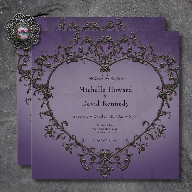 Invitation Mariage cardiaque gothique noir et violet (Gothic Black & Purple Filigree Heart Wedding Invitation)