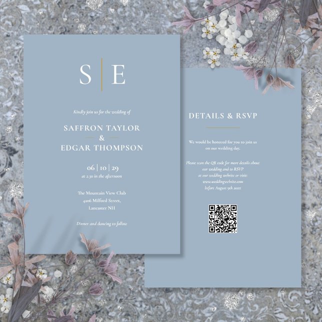 Invitation Mariage Code QR Bleu Poussiéreux Monogramme (Monogram Dusty Blue QR Code Wedding Invitation)