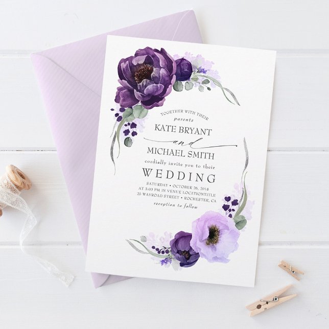 Invitation Mariage d'aubergine violet Peony et vert argent (Plum Purple Floral Wedding Invitations)