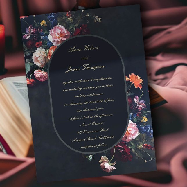 Invitation Mariage de calligraphie de cadre romantique foncé (dark romantic wedding invitation fairytale romance black navy dutch masters floral calligraphy)