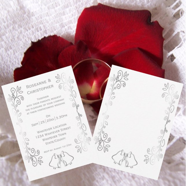 Invitation Mariage de conception de défilement Silver Bells (Silver wedding invitation bells and scrollwork design)