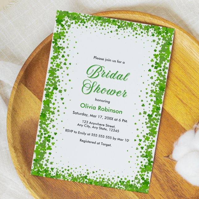 Invitation Mariage de la Saint-Patrick Fête de Fiançailles au (Green Clover St Patrick's Day Irish Bridal Shower Invitation  )
