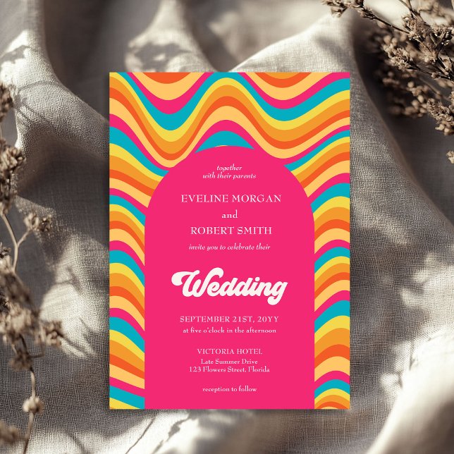 Invitation Mariage de police super pour les couleurs vives ré (Retro vibrant colors wave groovy font wedding Invitation )