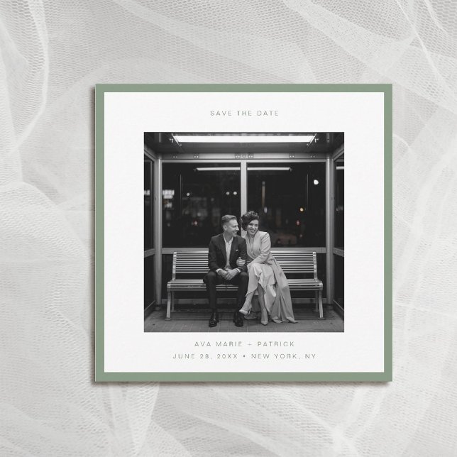 Invitation Mariage de typographie moderne Sage Green Date de  (wedding photo save the date square sage green frame modern minimalist contemporary typography)