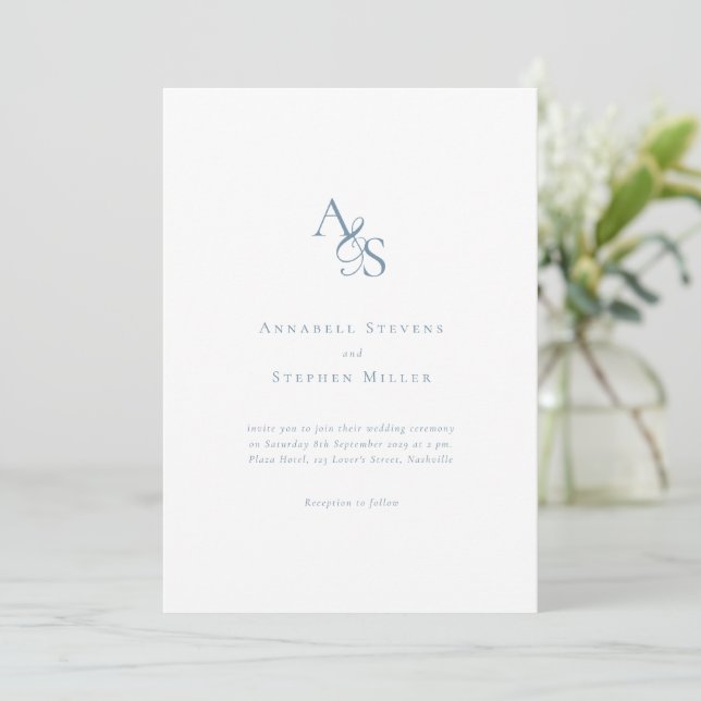 Invitation Mariage Élégant Classique Monogramme Blanc Bleu (Debout devant)