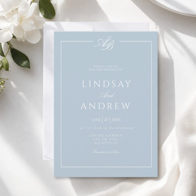 Invitation Mariage Élégant Monogramme Bordure Bleu Blanc (Elegant Monogram Border Blue White Wedding Invitation)