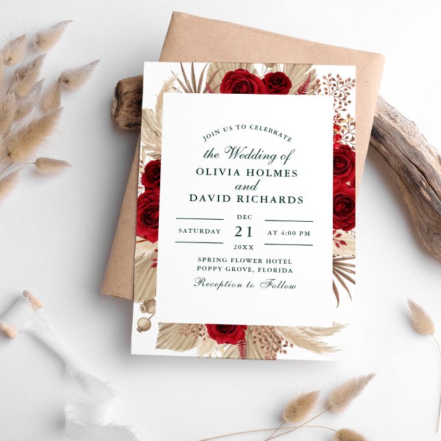 Invitation Mariage Élégant Roses de Bourgogne Herbe de Pampas (Burgundy Roses and Pampas Grass Wedding Invitation on white table sorrounded with dry pampas grass.)