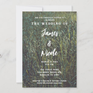 Invitation Mariage en plein air dans un champ d'herbe verte e