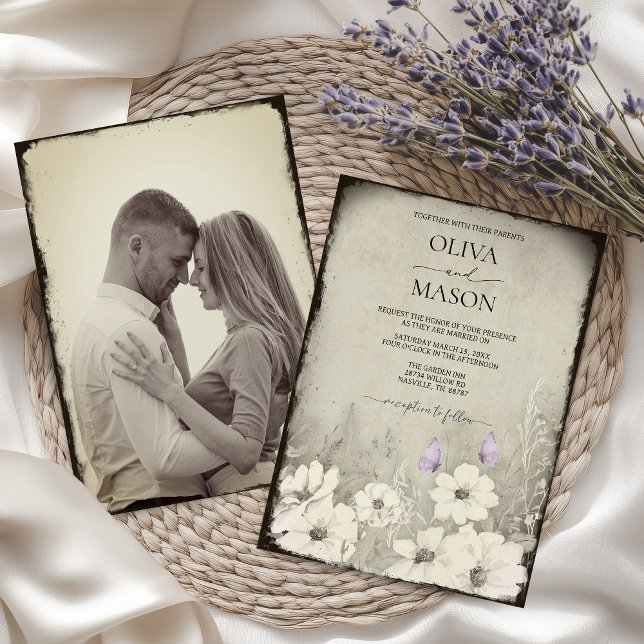 Invitation Mariage Fleur sauvage de papillon photo (Vintage Nostalgic Photo Purple Butterfly Invitation)