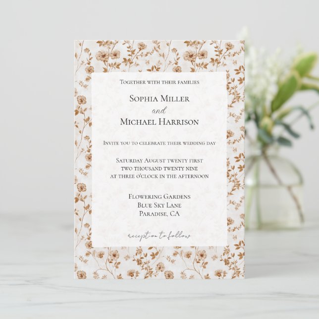 Invitation Mariage Floral Marron Crème Romantique (Debout devant)