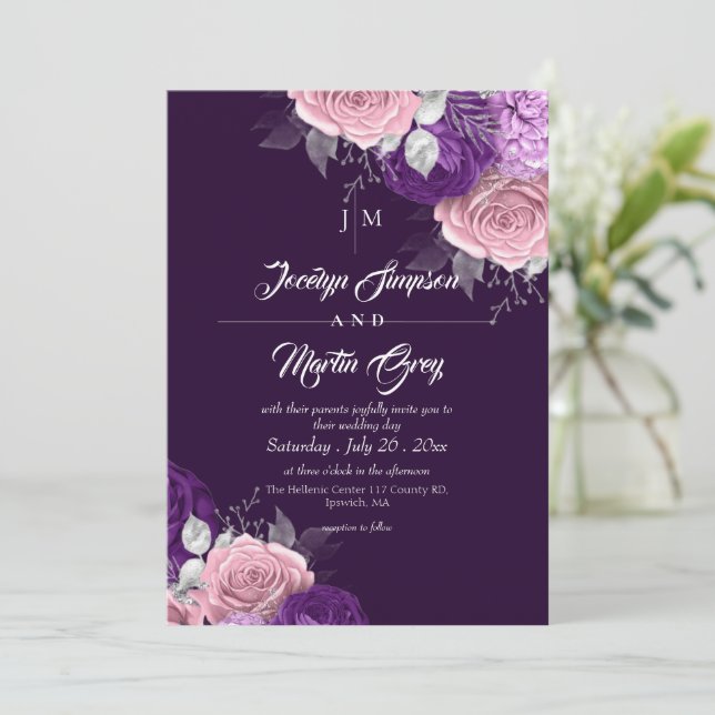 Invitation Mariage Floral Moderne Chic Rose Pâle & Violet  (Debout devant)
