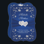 Invitation Mariage Inviter 2 Royal Blue Silver, Floral, Coeur<br><div class="desc">Cette faire-part de mariage romantique à crochet fleuri bleu et argent royal a un RIBBON IMPRIMÉ, une paire de diamant et de parties scintillant avec des coeurs de bijoux et des fleurs d'argent à l'aspect métallique avec un verset personnalisable qui dit : "Deux vies, deux coeurs, unis ensemble dans l'amitié,...</div>