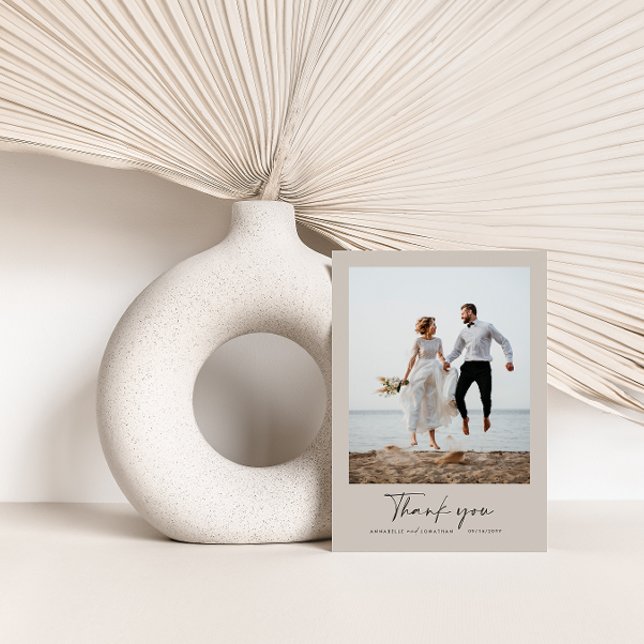 Invitation Mariage merci photo gris moderne script minimal (Créateur téléchargé)