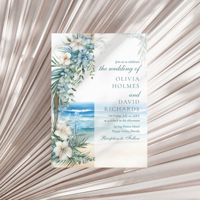 Invitation Mariage Moderne sur une Plage Tropicale avec une A (Modern Tropical Beach and Floral Arch Wedding Invitation on a sunny neutral dry palm leaf.)