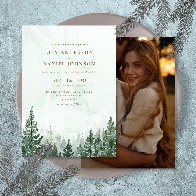 Invitation Mariage Photo de forêt de pins aquarelle rustique (Rustic Watercolor Pine Tree Forest Photo Wedding Invitation)