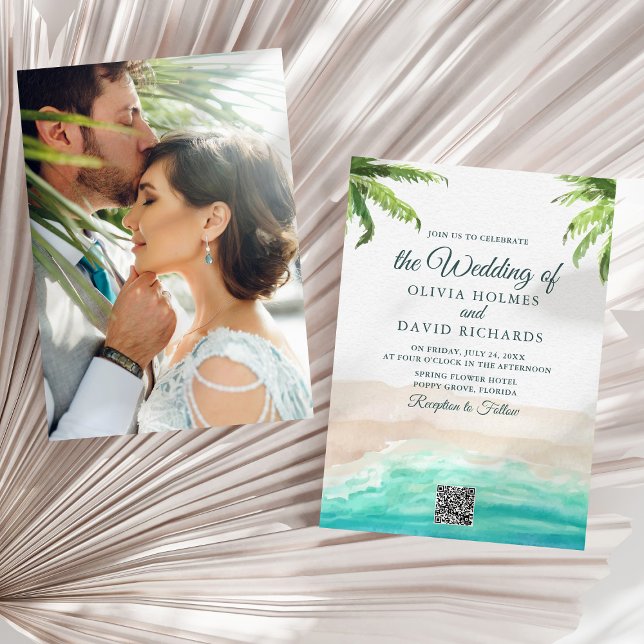 Invitation Mariage Photo de plage à l'aquarelle et code QR (Watercolor Beach Photo & QR Code Wedding Invitation on a sunny neutral dry palm leaf.)