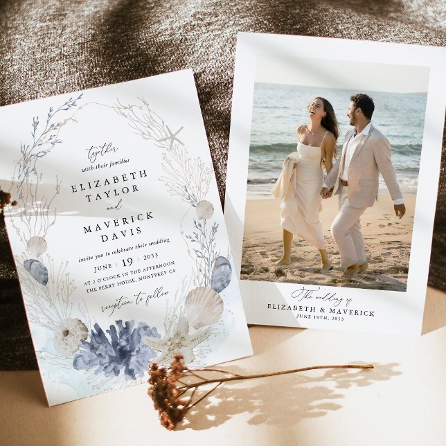 Invitation Mariage Photo de Plage Côtière Bleue (Blue Beach Photo Wedding Invitation Coastal Wedding Seashell Ocean Destination Wedding Stationery)