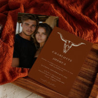 Mariage photo simple Western Bohemian Cow Skull