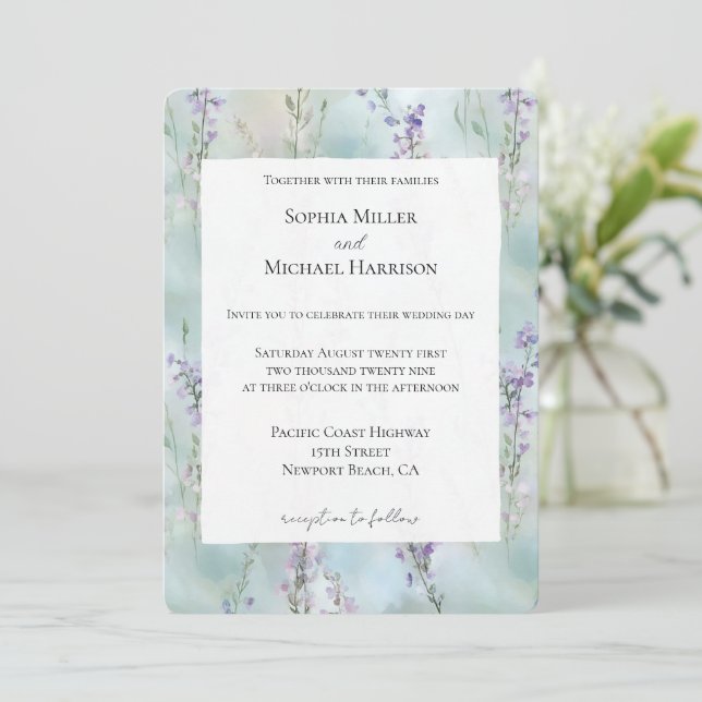 Invitation Mariage romantique de jolies fleurs violettes (Debout devant)