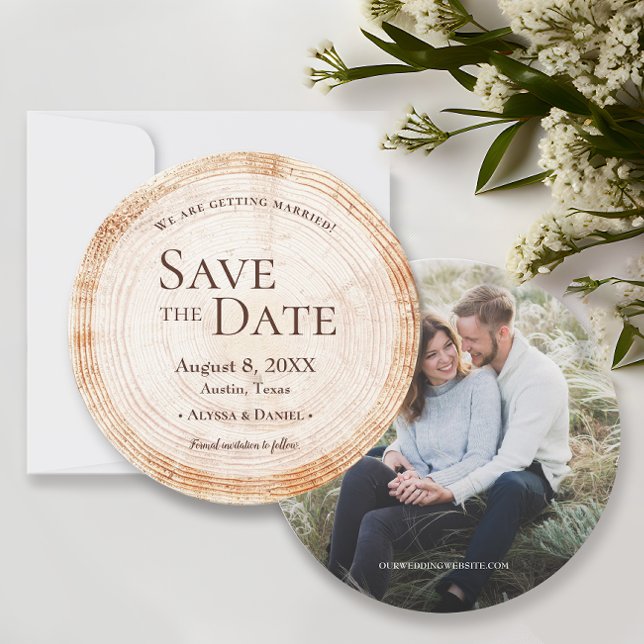 Invitation Mariage rustique Enregistrer la photo de date Barr (Rustic wedding save the date custom photo with wood grain tree bark cut slice design. )