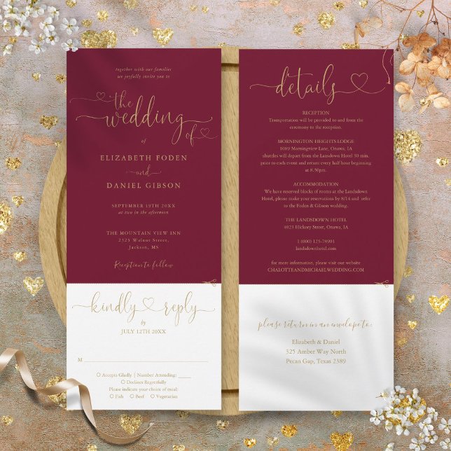 Invitation Mariage Tout En Un Écriture De Coeur Bourguignon E (Burgundy And Gold Heart Script All In One Wedding Invitation)