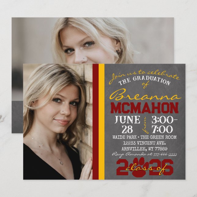 Invitation Maroon & Gold Empreinte de patte Graduation 2 Phot (Devant / Derrière)