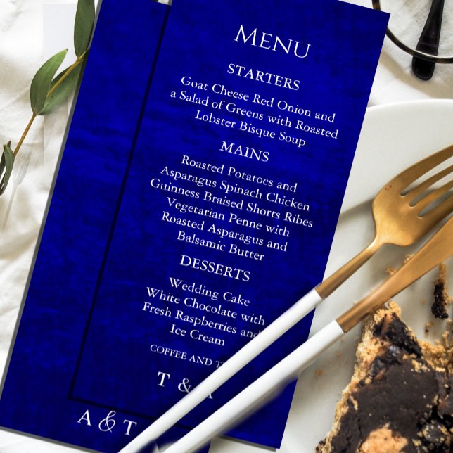 Invitation Menu Dark Moody Royal Blue avec Scratches (Dramatic and chic, our scratched blue invitation with elegant white calligraphy.)