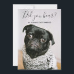 Invitation Mes humains se sont mariés Photo de chien Mariage<br><div class="desc">Votre chien est comme un enfant pour vous et vous voulez qu'il annonce votre mariage et invite vos invités à la réception de la fête de fuite ? Commencez par une photo mignonne de lui sur vos invitations !</div>