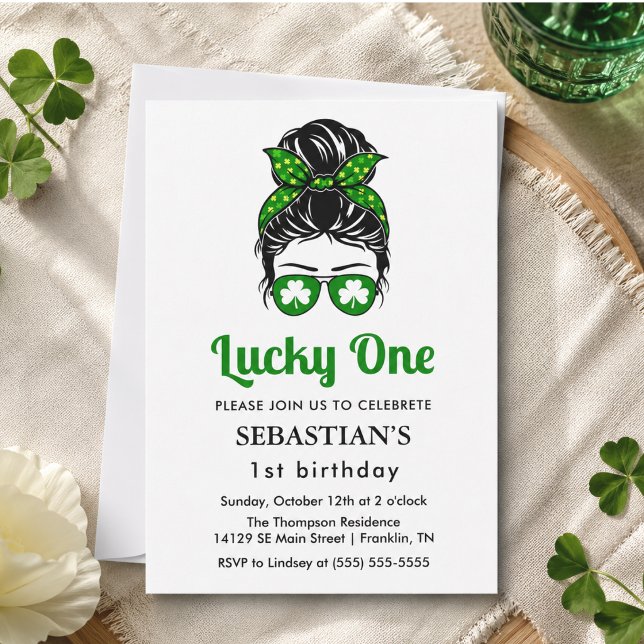 Invitation  Messy Bun Lucky One 1er Anniversaire Fille  (Messy Bun Lucky One 1st Birthday Girl Invitation)