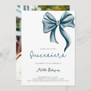 Invitation Minimaliste moderne Blue Bow Girl Photo Quinceaner