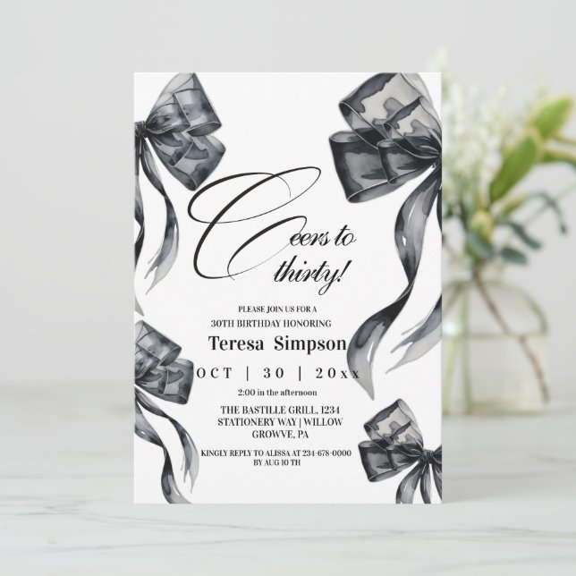 Invitation Modern Black Bow 30th Birthday   (Debout devant)