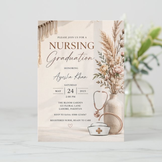 Invitation Modern Boho Nursing Graduation Invite | Geometric  (Debout devant)