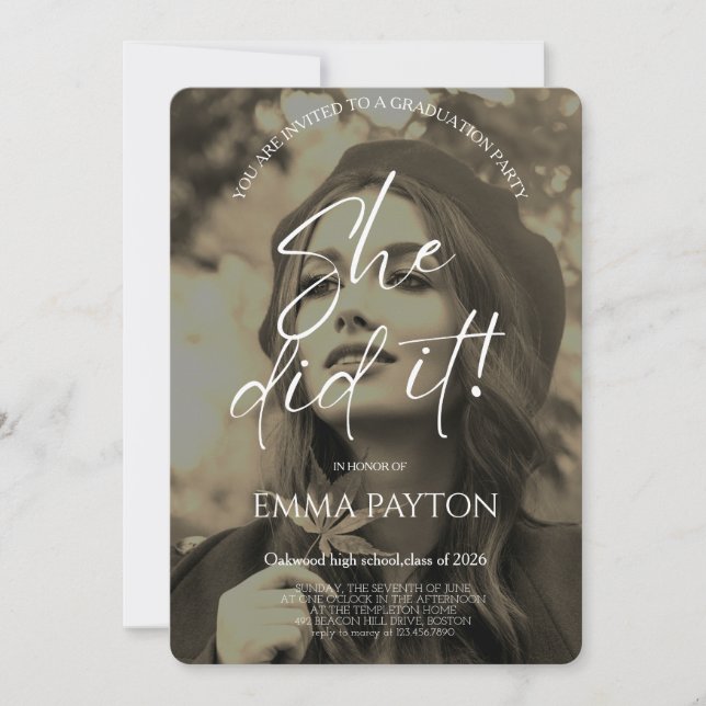 Invitation Modern Graduation Celebration  (Devant)
