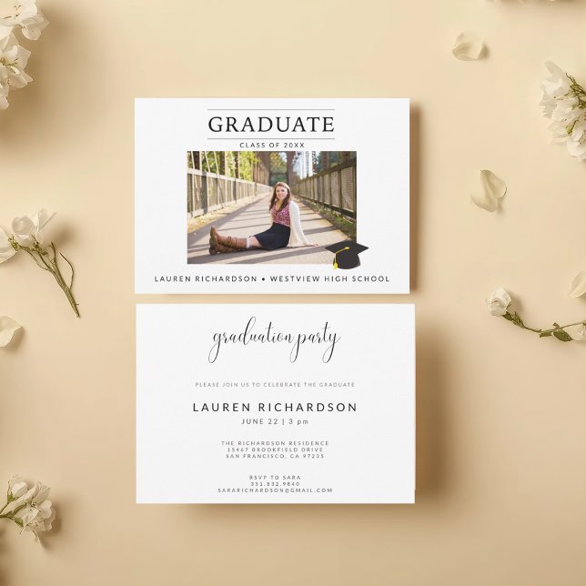 Invitation Modern Minimal Graduation Announcement with Photo  (Créateur téléchargé)