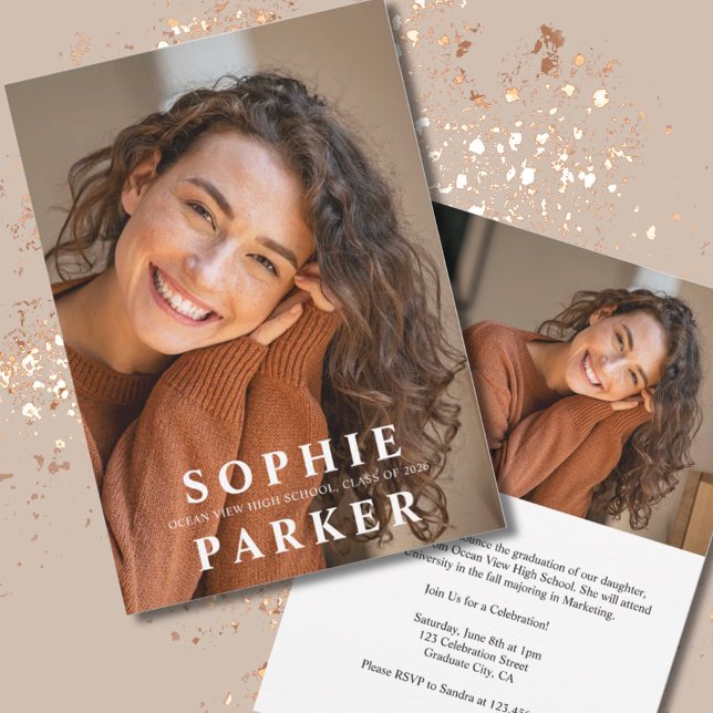 Invitation Modern Minimal Photo Graduation Announcement (Créateur téléchargé)