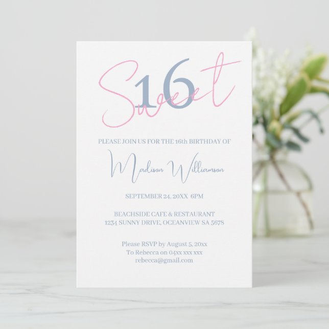 Invitation Modern Minimalist Sweet 16 Blue White Birthday (Debout devant)