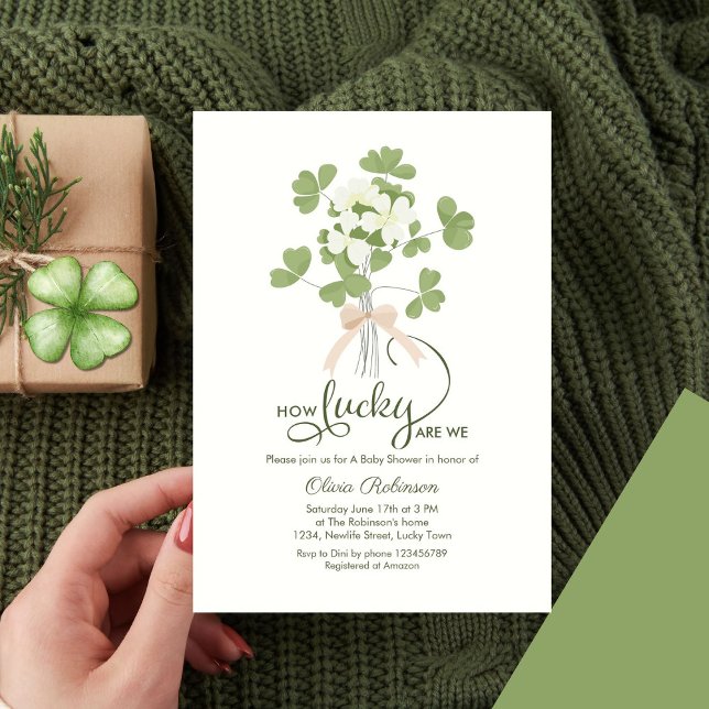Invitation Moderne Chic Shamrock Lucky avec baby shower Bow (Créateur téléchargé)