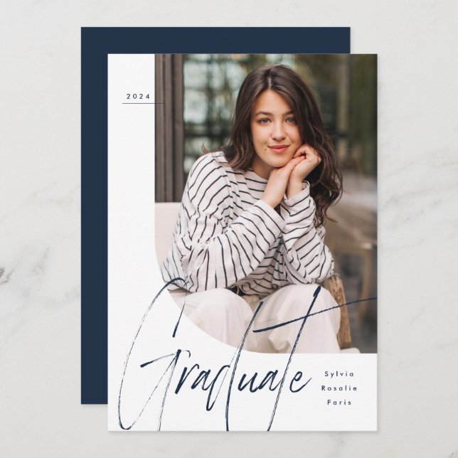 Invitation Moderne écriture marine diplômée une photo graduat (Devant / Derrière)
