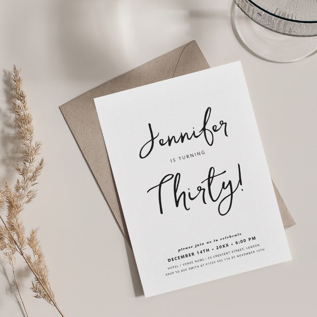 Invitation Moderne minimal 30e anniversaire Script noir et bl (Modern Minimal 30th Birthday Script Black & White Invitation)