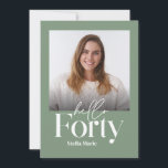 Invitation Moderne minimaliste simple sauge vert 40e annivers<br><div class="desc">Typographie minimaliste moderne simple photo sauge vert et blanc 40e anniversaire invitation. Une collection contemporaine.</div>