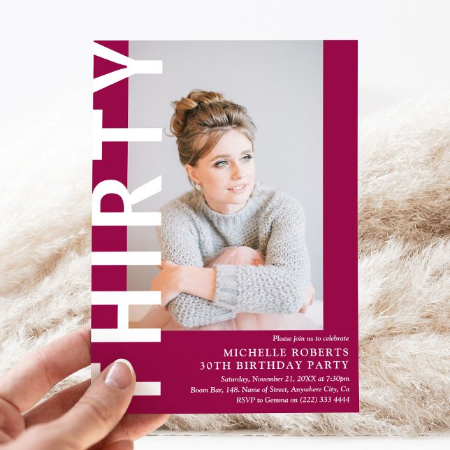 Invitation moderne pour une fête d'anniversaire de (Créateur téléchargé)