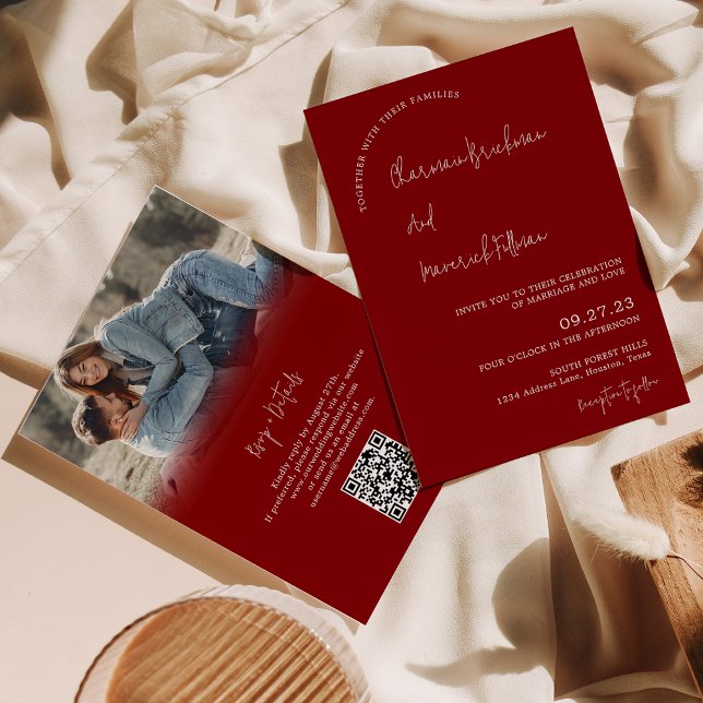 Invitation Moderne Simple Maroon RSVP QR code Mariage (Créateur téléchargé)
