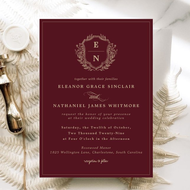 Invitation Monogramme Mariage de la crête d'or de Champagne d (Burgundy Champagne Gold Crest Monogram Wedding Invitation)