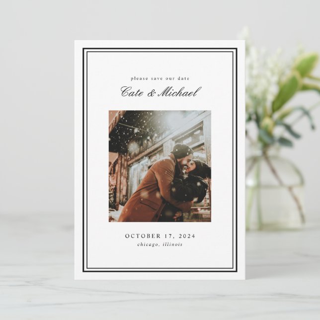 Invitation Monogramme noir et blanc classique absolu (Debout devant)