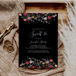Invitation Multicolor Fleur sauvage Sweet 16 fête d'anniversa<br><div class="desc">Cette invitation à la fête de 16 ans,  fleur sauvage douce et multicolore,  est parfaite pour un anniversaire moderne. Le design présente un assortiment multicolore de fleurs sauvages roses,  rousses,  violettes,  jaunes,  blanches,  violettes,  rouges,  bordeaux dans un arrière - plan noir.</div>
