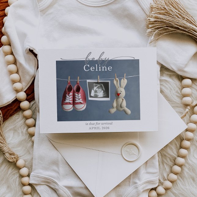 Invitation Muted Gray Minimalist Pregnancy Announcement Card (Créateur téléchargé)