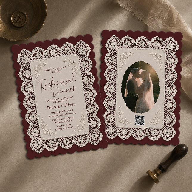 Invitation Nappe de dentelle argentée bordeaux pour dîner de  (Créateur téléchargé)