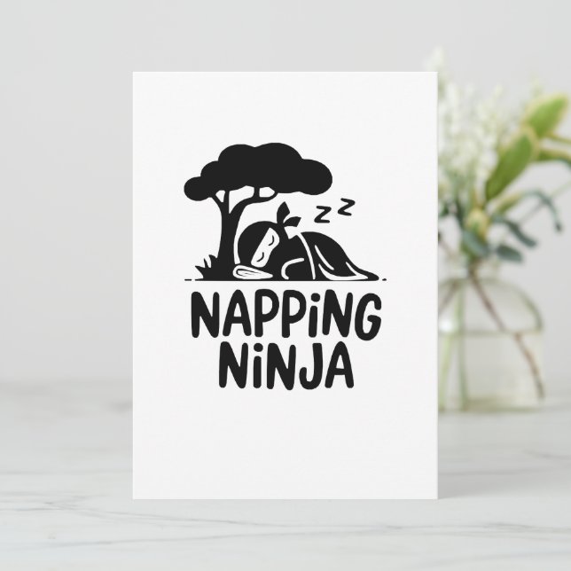 Invitation Napping Ninja - Ninja Sleepy mignonne Art Drôle Sl (Debout devant)